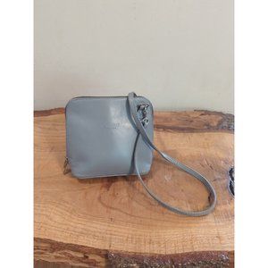 Women's Genuine Italian Leather vera - Pelle Small/ Mini Classic Cross Body bag.